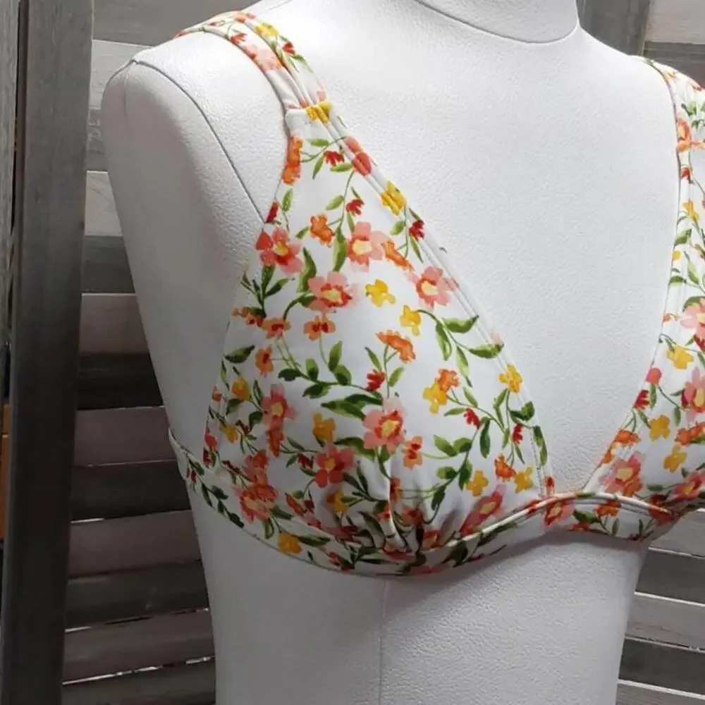 Women's Triangle Bikini Top | Shade & Shore | Medium (8/10)
